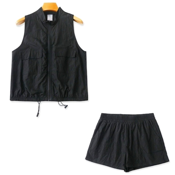 2 PC Shorts and Vest Set - Picture 1 of 8